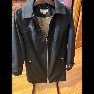 Like new Michael Kors trench size 2XL